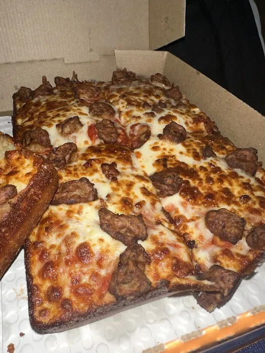Little Caesars Pizza Picture 5