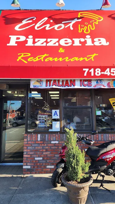 Eliot Pizzeria Picture 9