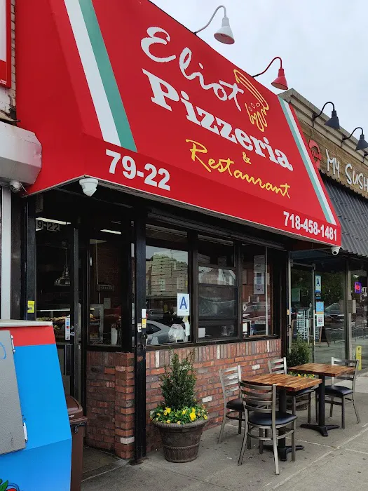 Eliot Pizzeria Picture 8