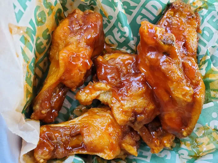 Wingstop Picture 8