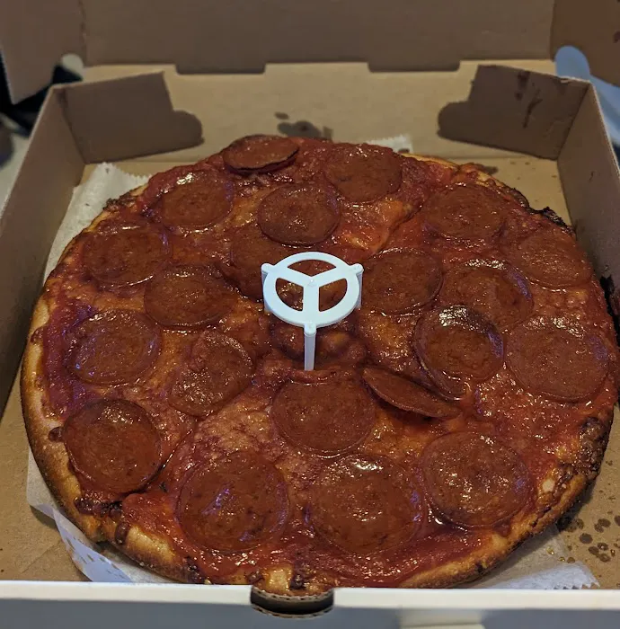 Carlo's Pizza Picture 5