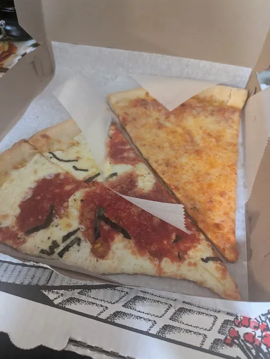 Rosa's Pizza Picture 8
