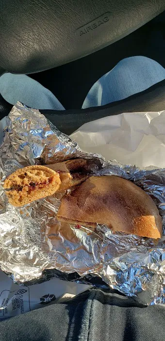 5754 deli Picture 4
