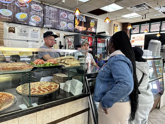 Angelo's Pizza Picture 9