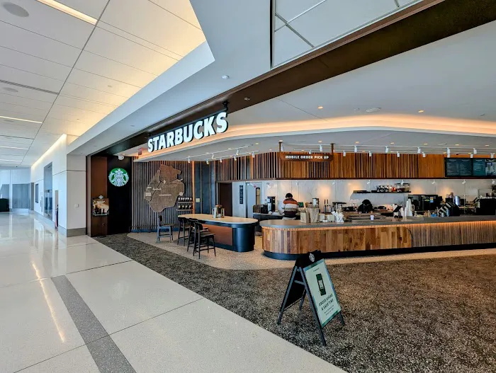 Starbucks Picture 2