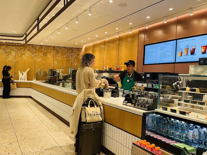 Starbucks Picture 8