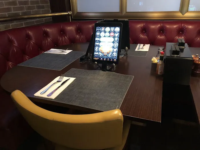 Prime Tavern Picture 5