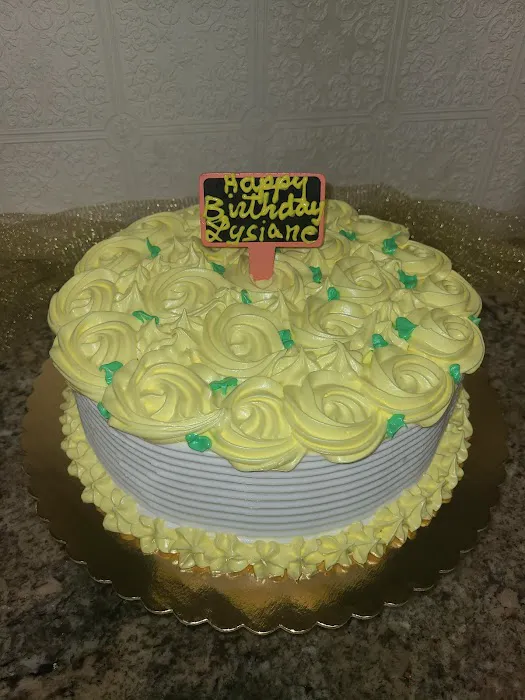 Mío Rivera’s bakery Picture 8