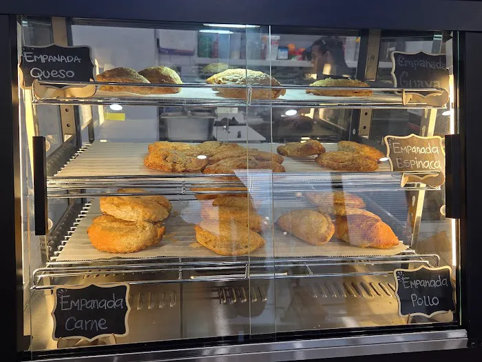 Corona Corner Cafe Picture 9