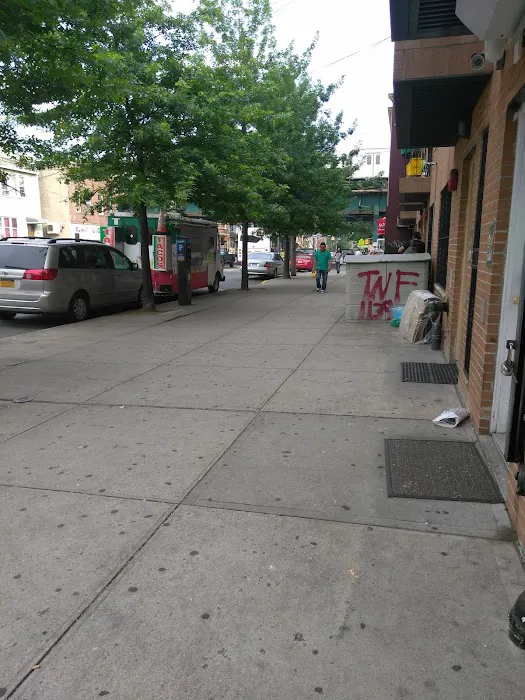 Cabrera's Deli Grocery Picture 7