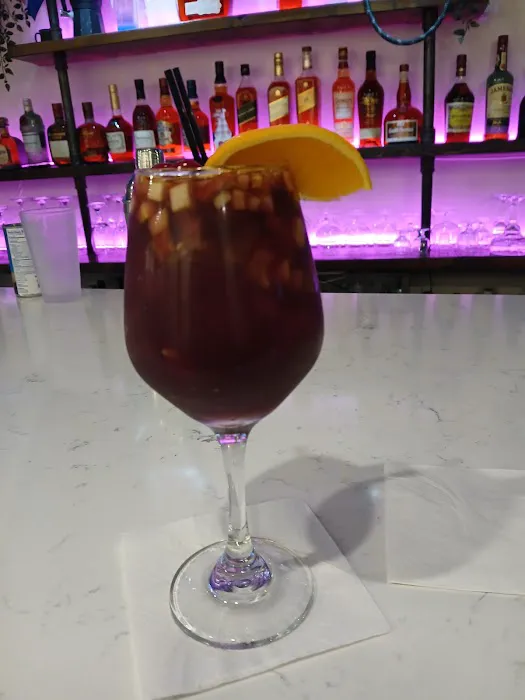 Estrella Latina Bar & Grill | Dominican Restaurant Picture 5
