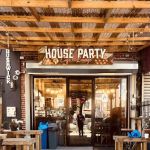House Party Cafe & Lounge