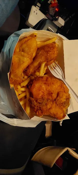Crown Fried Chicken Picture 3