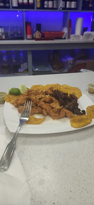 Kalina Bar & Grill Restaurant Picture 4