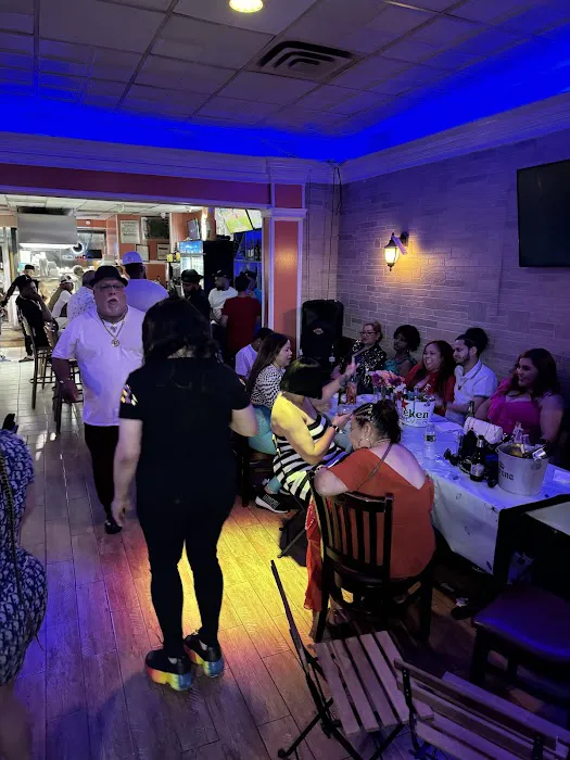 Kalina Bar & Grill Restaurant Picture 6