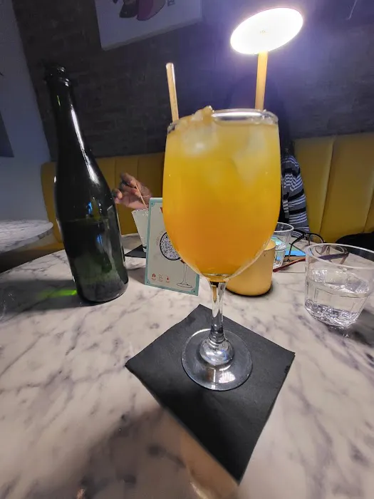 Therapy Wine Bar 2.0 Picture 10