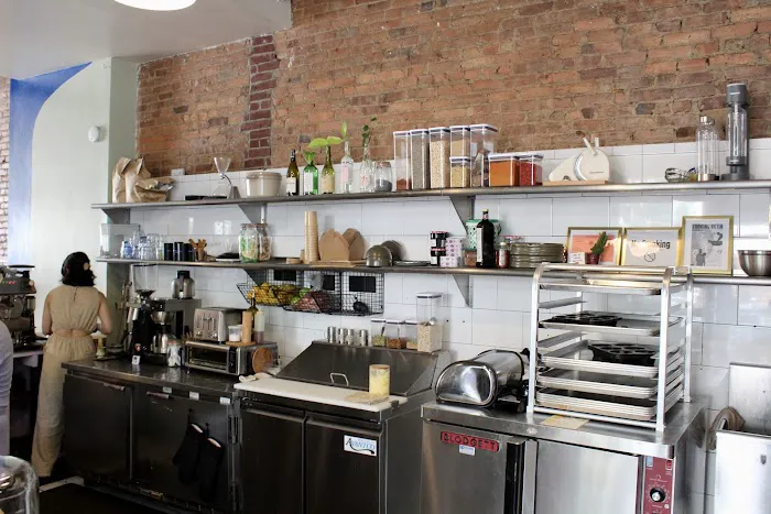 Early Yves Cafe Picture 3