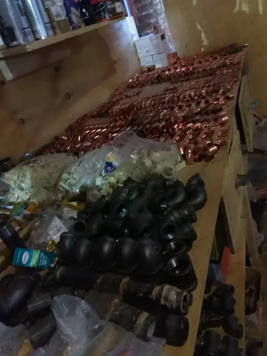 Halsey Deli & Grocery Picture 8