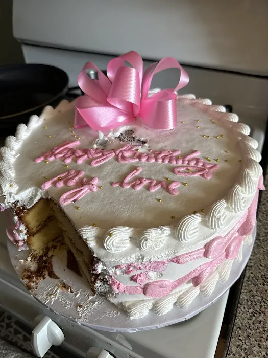 Angela's Bakery Picture 6