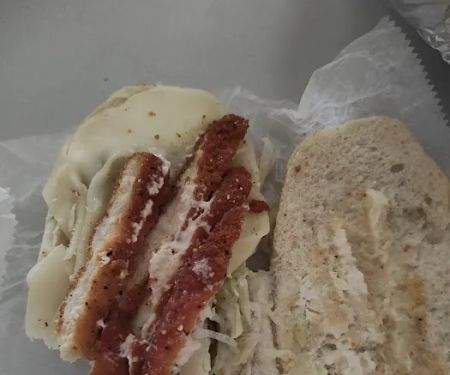 Chino's Deli & Grill