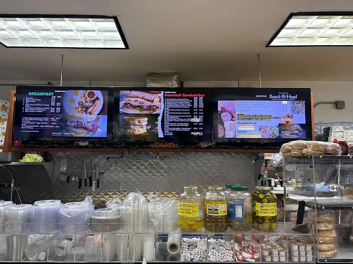 Chino's Deli & Grill Picture 5