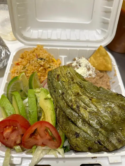 Itzel's Taqueria Deli Picture 6