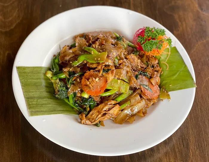 Golden Thai Picture 4