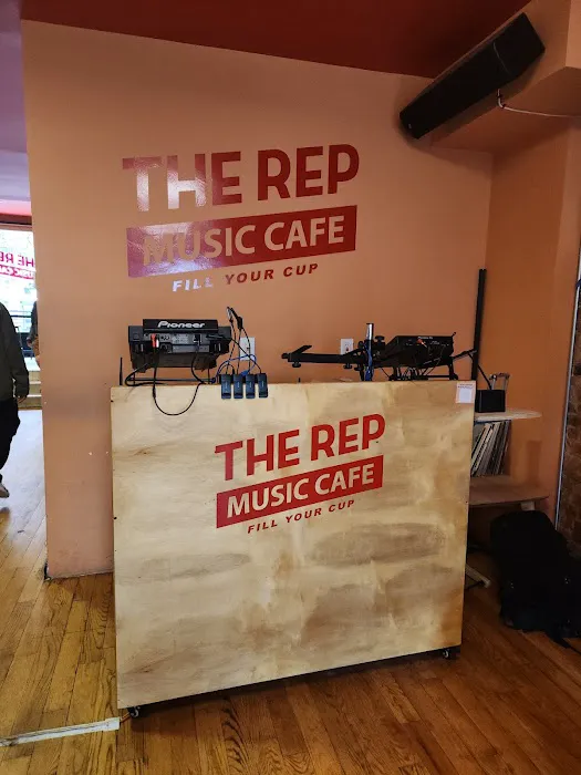 The REP Music Cafe Picture 7