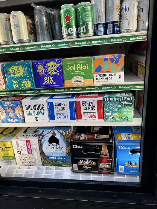 Family Deli & smoke shop Picture 5