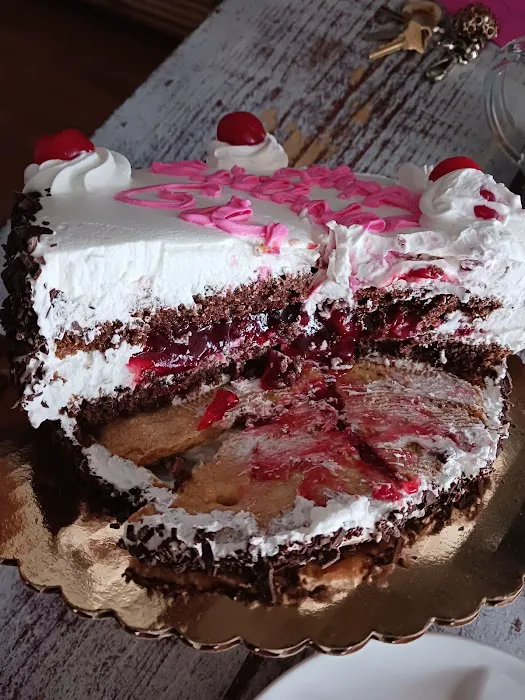 Rudy's Pastry Shop Picture 6