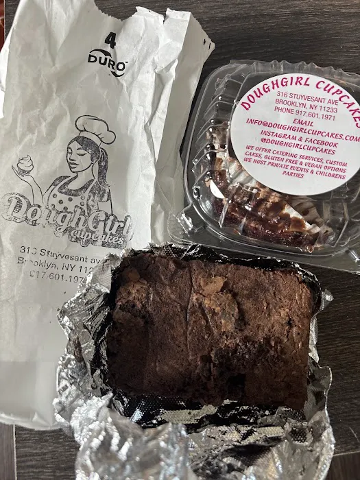 Doughgirl Cupcakes - Bedstuy Picture 2