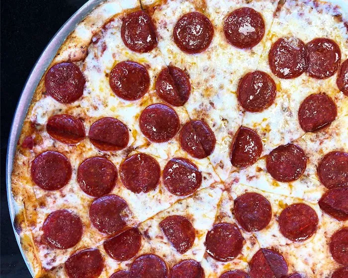 Sergio's Pizza Picture 3