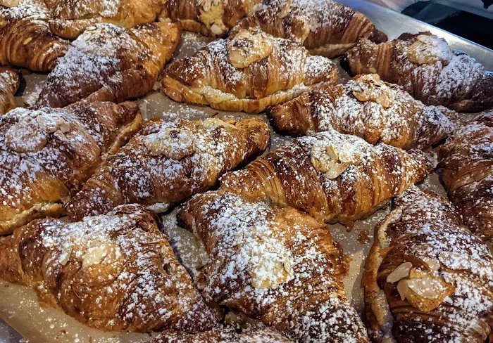 Saraghina Bakery Picture 3