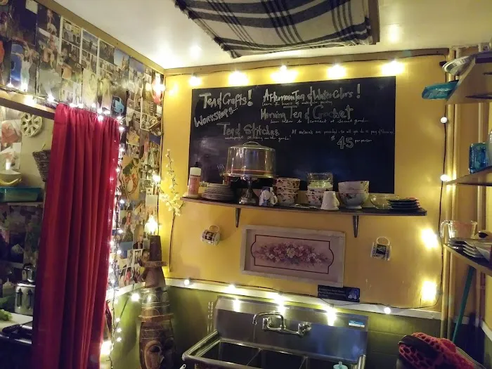 Secret Garden Oasis Juice Bar & Tea House Picture 4