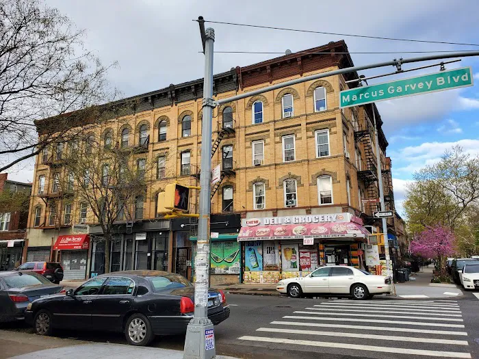 Yemen Deli & Grocery INC Picture 8