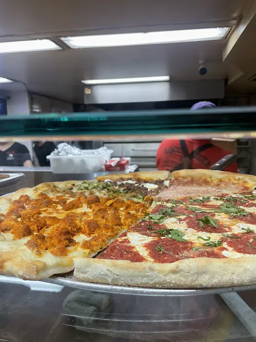 Rocco Pizza III Picture 3