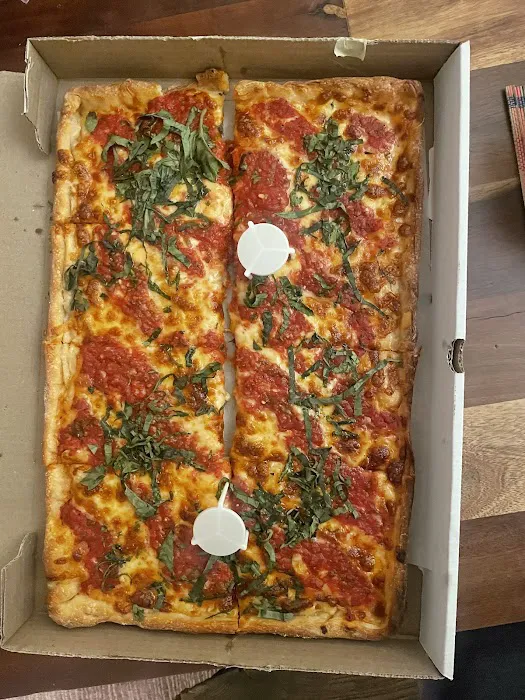 Rocco Pizza III Picture 6