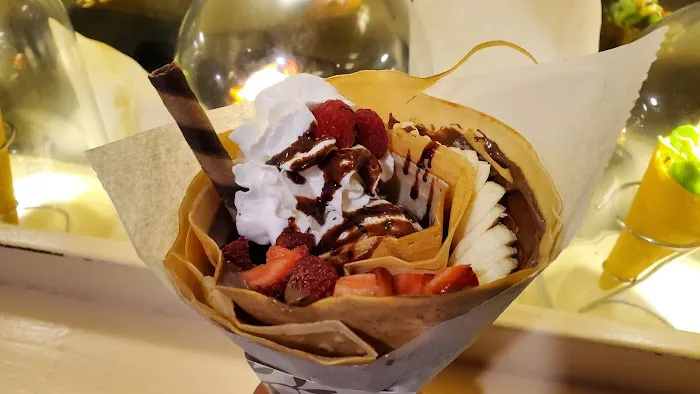 Tornado Crepes Picture 5