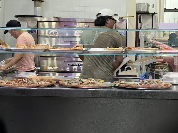 Joe's Pizza Ridgewood Picture 2