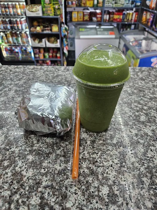 Plantega (J & I Deli & Grocery) Picture 10