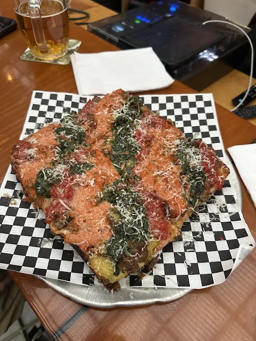 Doozie’s Pizza Picture 2