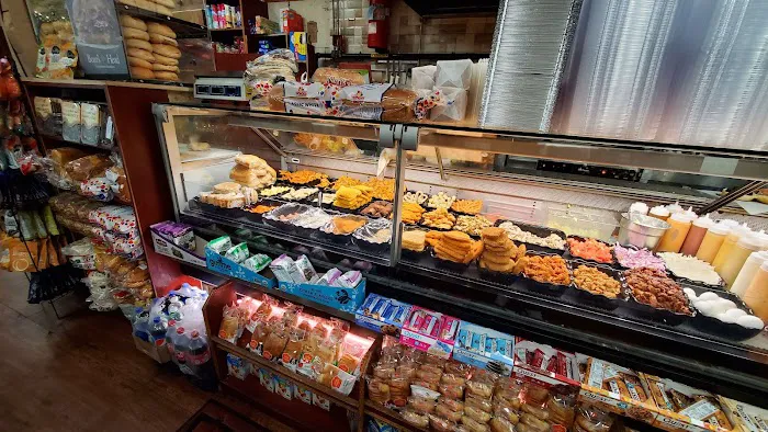 Wyckoff Deli Picture 4