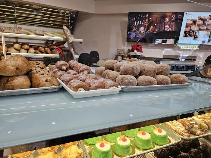 Catania Bakery Picture 9