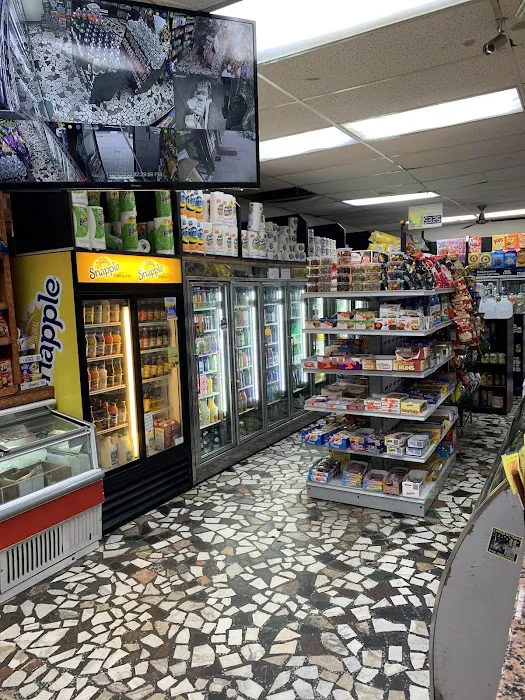 Fresh Pond Express Deli Picture 6