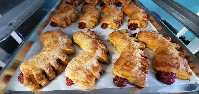 Rosas Bakery & Restaurant Picture 6