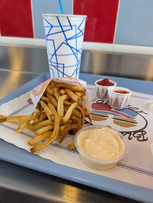 Best Buds Burgers Picture 7