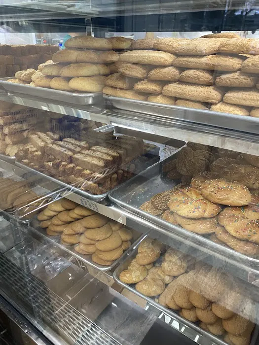 Monreale Bakery Picture 10