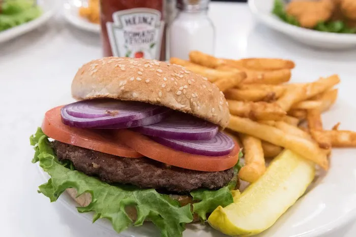 Tasty's Diner Picture 2