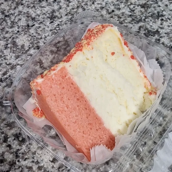 Doc's Cake Shop Picture 7