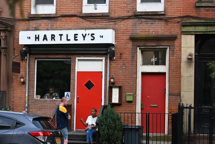 Hartley's Picture 3